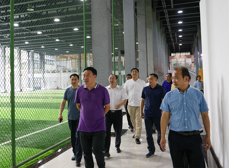 重慶市體育局副局長楊貴山率隊(duì)到川威集團(tuán)連界基地調(diào)研(圖4)