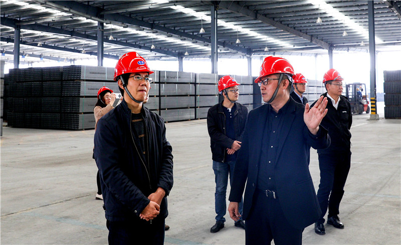 四川省住房城鄉(xiāng)建設廳蒞臨川威集團連界基地調(diào)研(圖3)