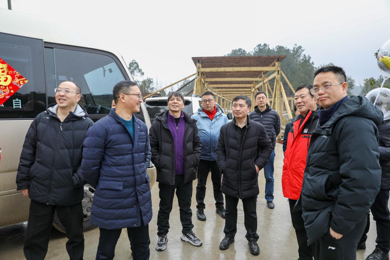 王勁董事長調(diào)研連界基地轉(zhuǎn)型升級(jí)工程項(xiàng)目(圖3) 王勁董事長調(diào)研連界基地轉(zhuǎn)型升級(jí)工程項(xiàng)目(圖3)