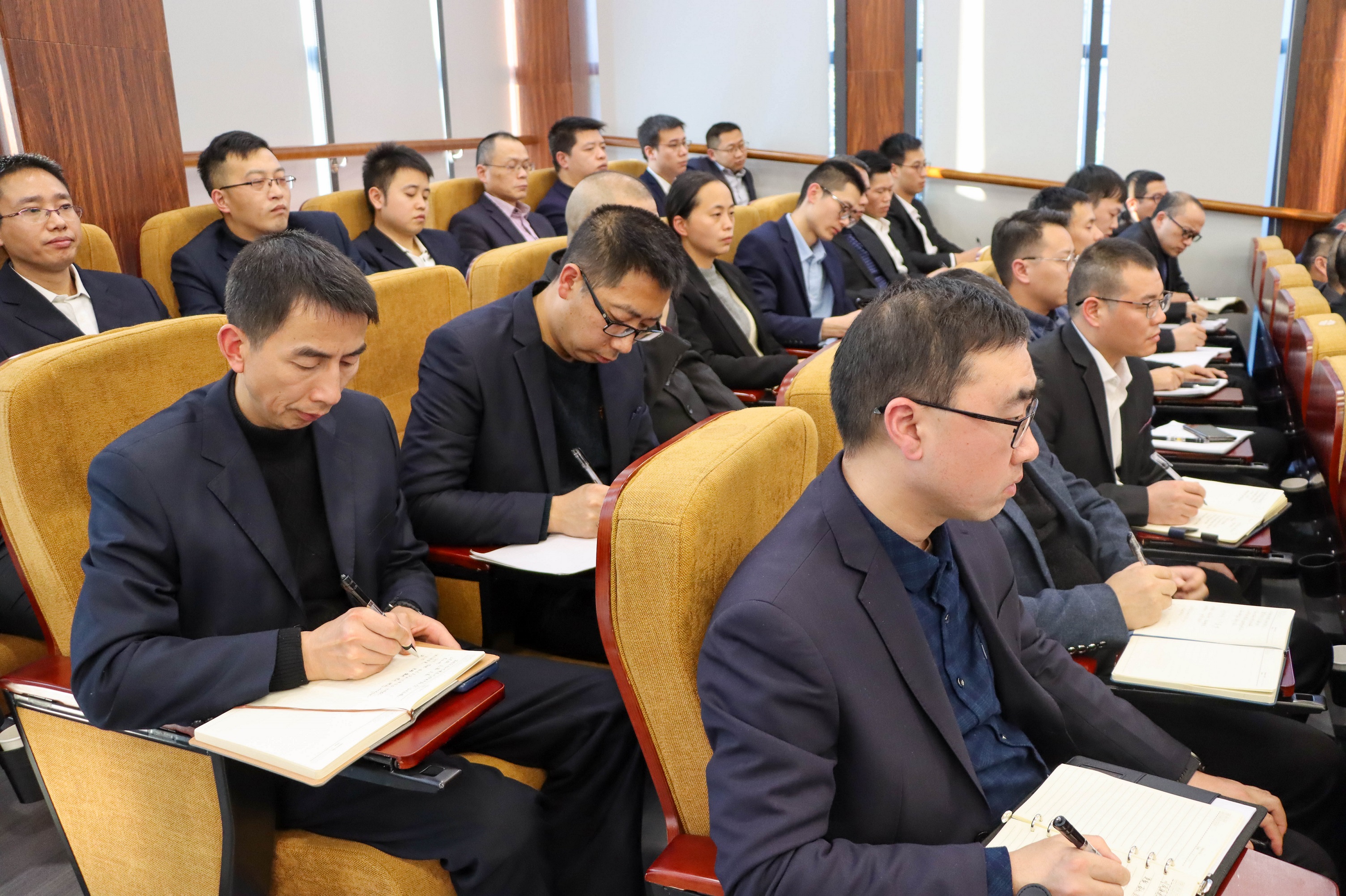強化文化引領 賦能企業(yè)發(fā)展——集團公司召開企業(yè)文化建設工作推進專題會(圖5) 強化文化引領 賦能企業(yè)發(fā)展——集團公司召開企業(yè)文化建設工作推進專題會(圖5)