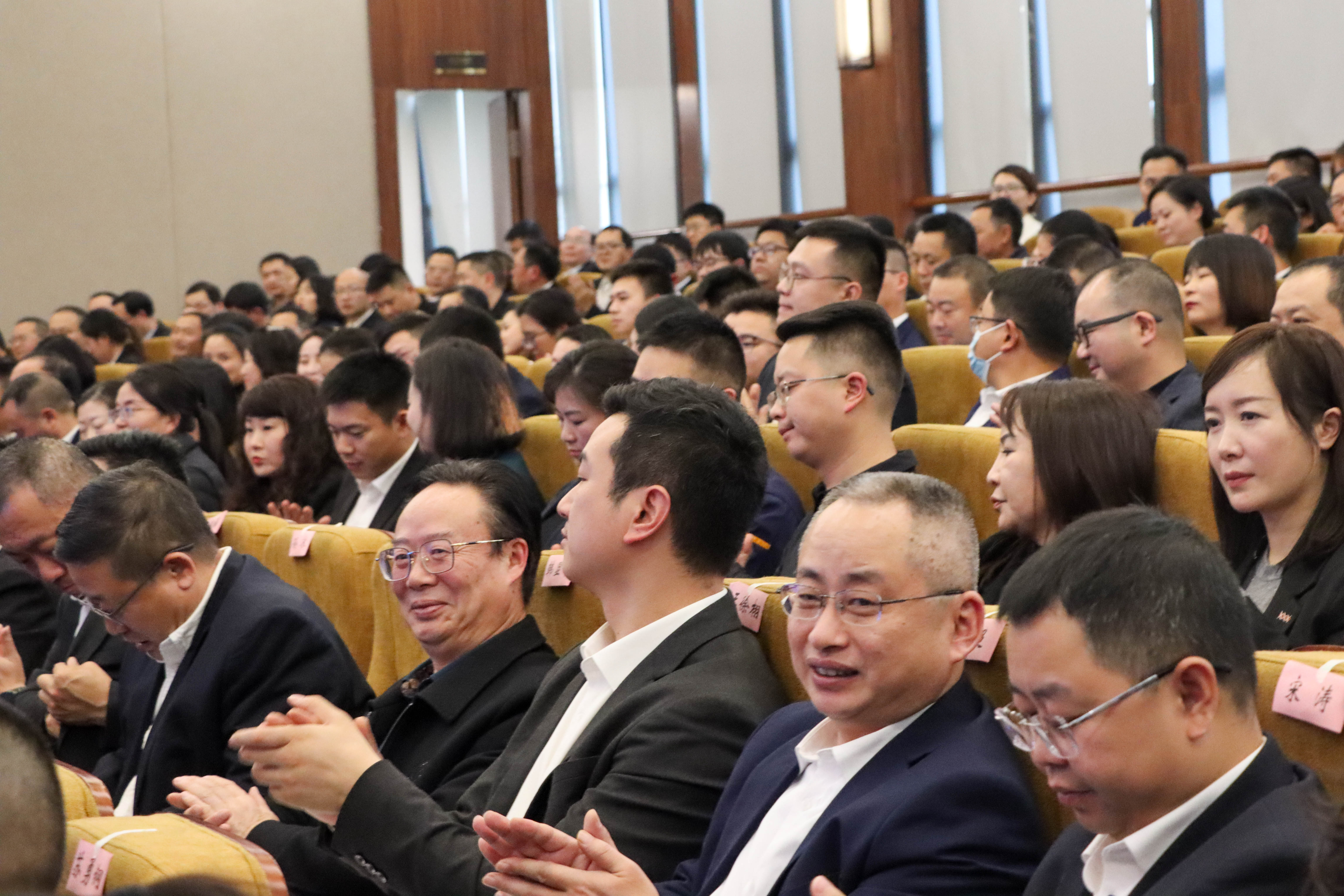 強化文化引領 賦能企業(yè)發(fā)展——集團公司召開企業(yè)文化建設工作推進專題會(圖6) 強化文化引領 賦能企業(yè)發(fā)展——集團公司召開企業(yè)文化建設工作推進專題會(圖6)