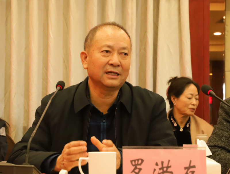 風(fēng)雨同舟20載，攜手共贏創(chuàng)未來(lái)——礦業(yè)總公司和東方浩遠(yuǎn)投資控股集團(tuán)舉行合作20周年座談會(huì)(圖7)