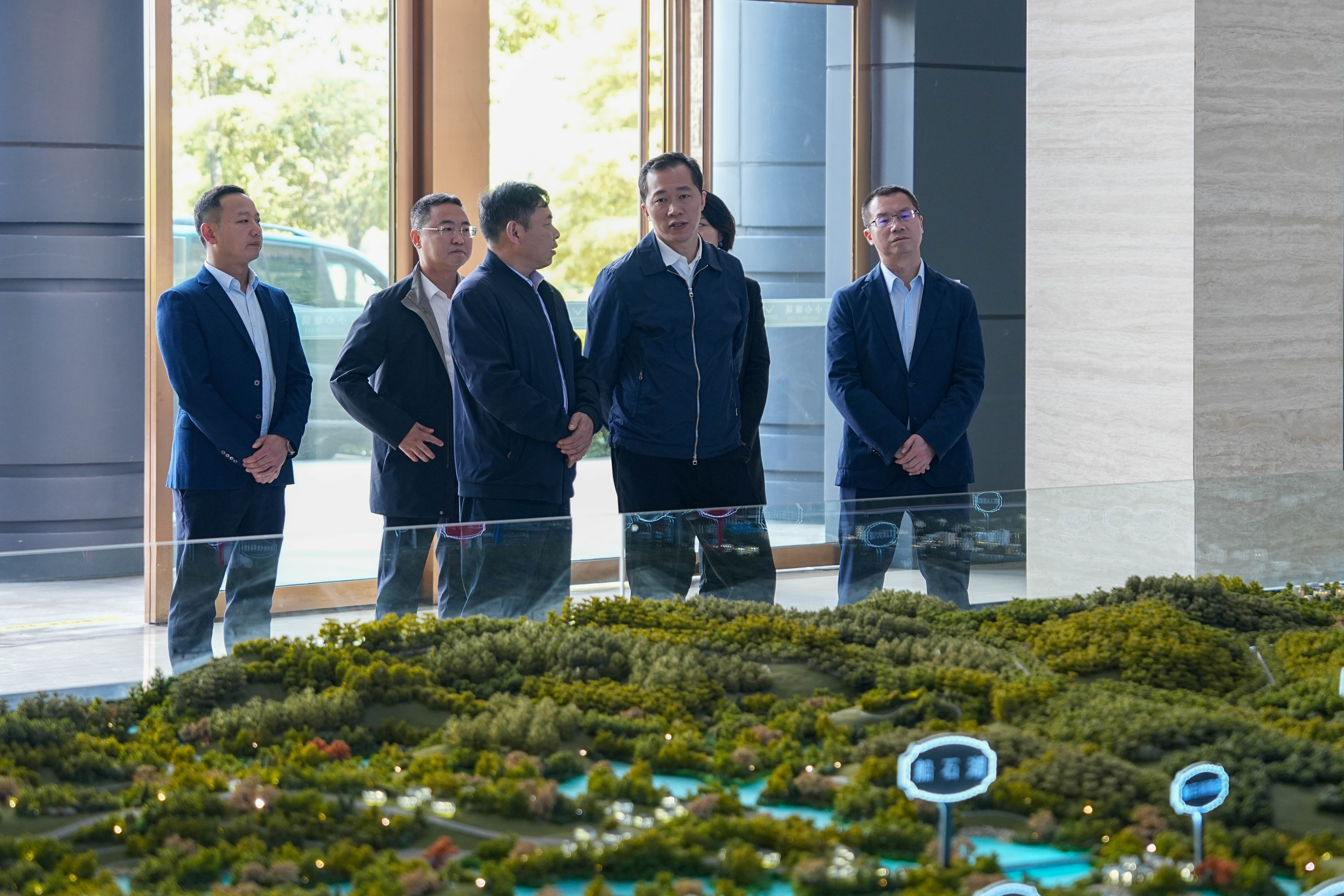 內(nèi)江市市委常委、組織部部長(zhǎng)向赟蒞威調(diào)研