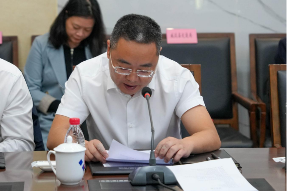畢勝副市長帶隊(duì)到川威關(guān)心企業(yè)發(fā)展(圖4) 畢勝副市長帶隊(duì)到川威關(guān)心企業(yè)發(fā)展(圖4)