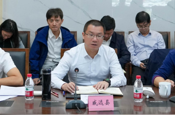 畢勝副市長帶隊(duì)到川威關(guān)心企業(yè)發(fā)展(圖7) 畢勝副市長帶隊(duì)到川威關(guān)心企業(yè)發(fā)展(圖7)